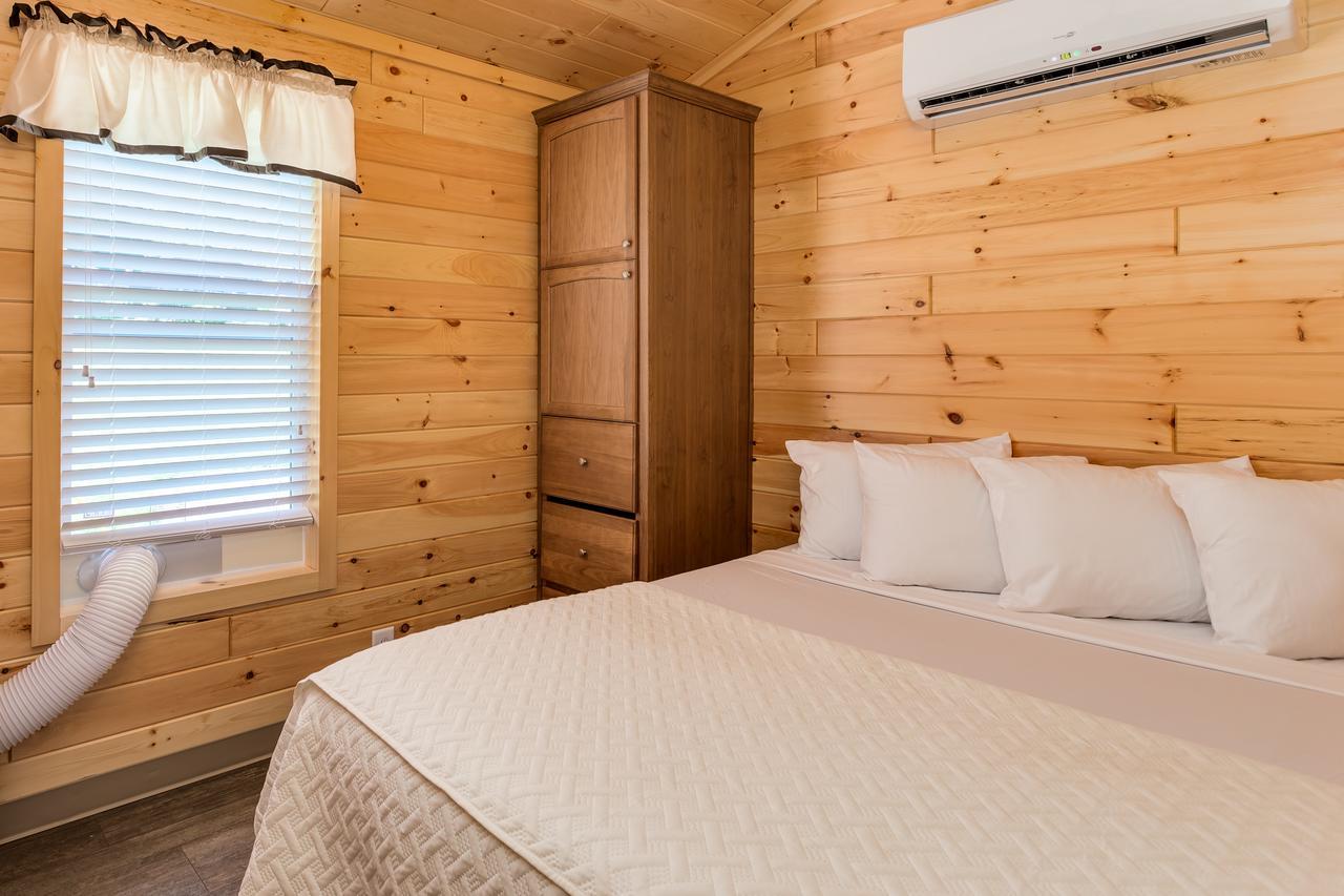 Fort Tatham Rv Resort Sylva Exteriör bild